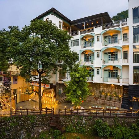 Zostel Rishikesh, Laxman Jhula Hostel Exterior photo